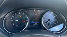 Nissan Qashqai 1.3 DiG-T N-Connecta 5dr [Glass Roof Pack] Petrol Hatchback